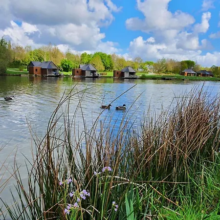 Le Bass Villiers-Charlemagne