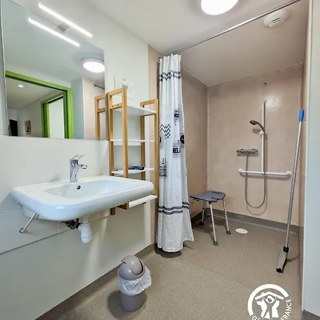 Le Bass بيت للعطل